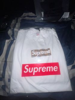 Burberry x Supreme white tee
