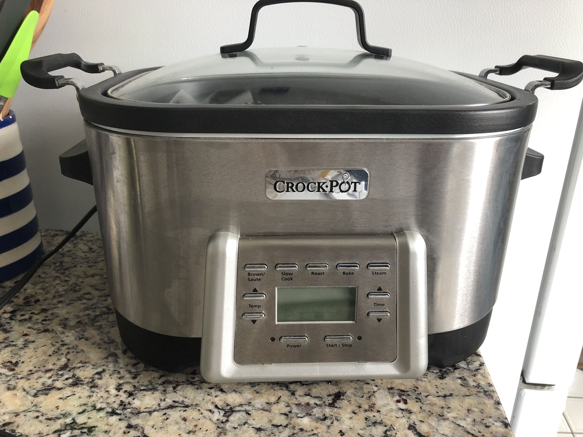 Crock Pot 6-Quart 5 in 1 multi cooker with non-stick inner pot, stainless steel