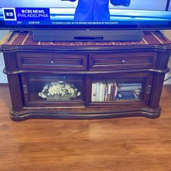 Great TV Stand