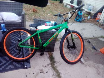 Se Savage flyer Green 2026