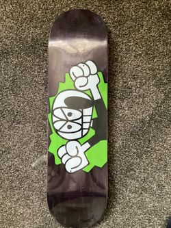 Zombra moonrise graffiti skateboard deck 8.38