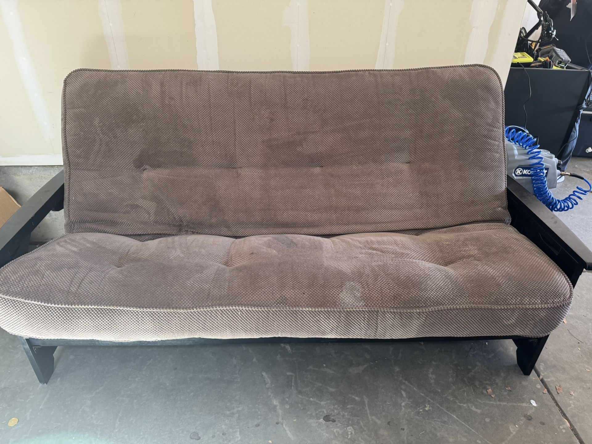 Used Queen Futon