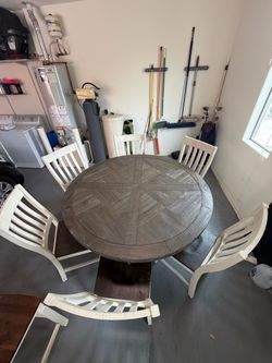 Rustic 60-inch round farmhouse dining table with 6 chairs