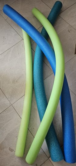 4 Pool  Noodles 