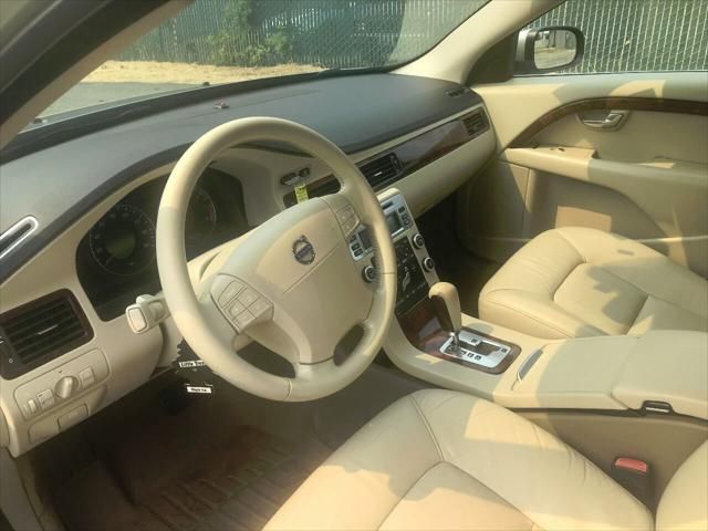 2008 Volvo V70