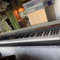 Keyboard-korg Sp-250