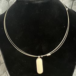 Choker with Oval Acrylic Pendent