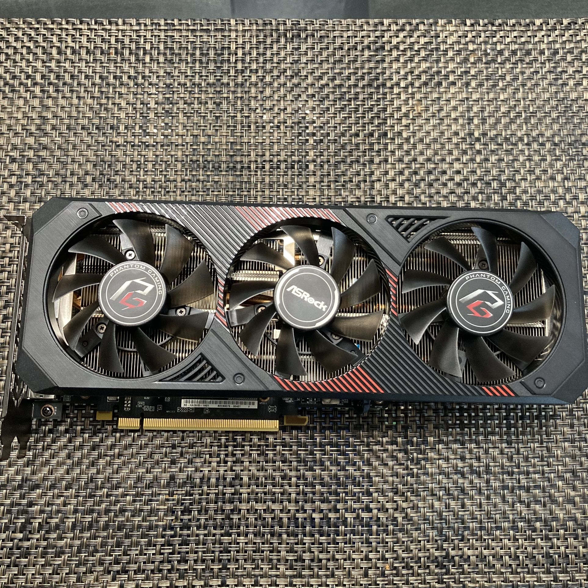 AMD Radeon RX 5600 GPU (Asrock Phantom Gaming)