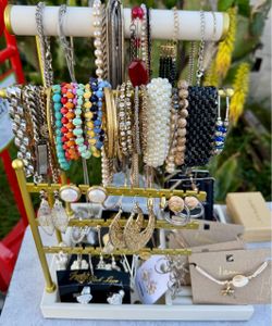 Vintage Jewelry