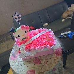Ramo De Rosas Artificiales Para Graduación  De  19 Rosas 