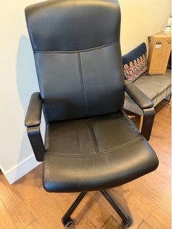 Office leather chair Black used
