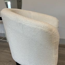 Off White Topeakmart Club Chair 