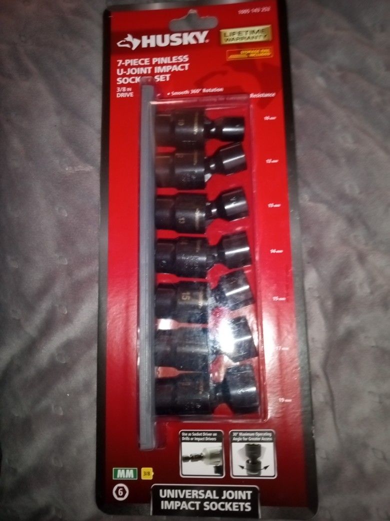 Husky 3/8 U Joint Impact Socket Set
