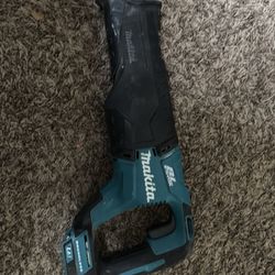 Makita Saw 