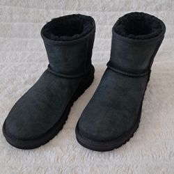 UGG Classic Mini Ankle Boots 