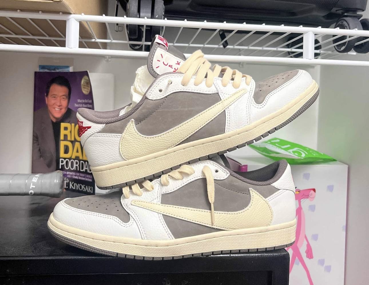 Travis Scott X Air Jordan 1 Low Reverse Mocha