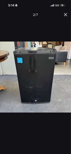 Whynter - 3.0 cu. ft. Energy Star Upright Freezer Good in Working Condition