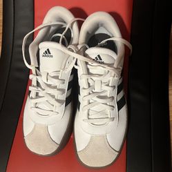 Adidas VL Court 3.0 sneakers