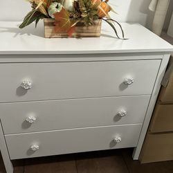 IKEA Dresser Coppang Drawer Works Well 