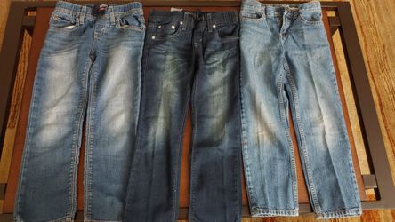 Size 7 kids Jeans, 2 Levi's, 1 GAP