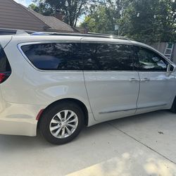 2019 Chrysler Pacifica