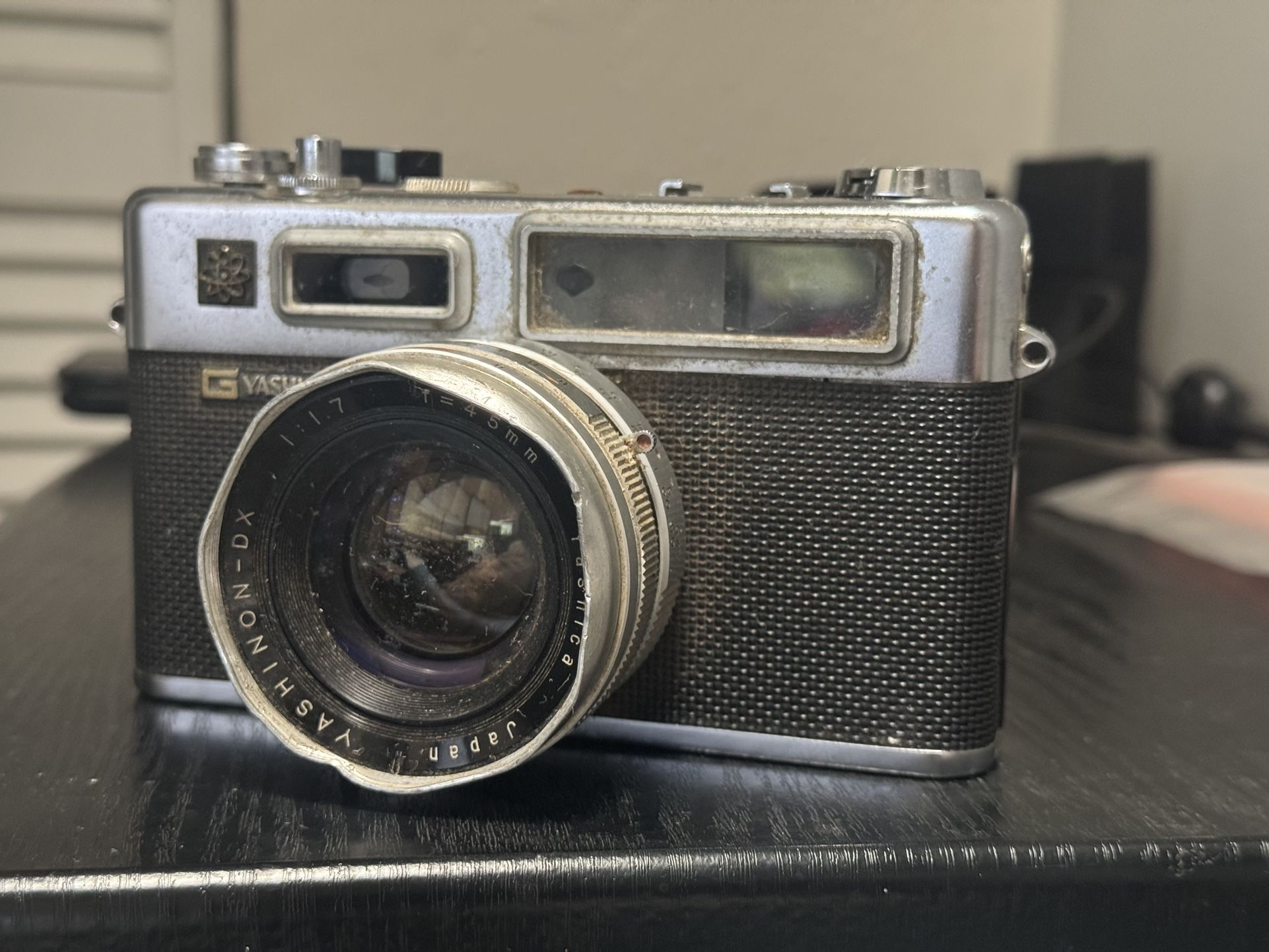 Yashika Electro 35 Antique Camera