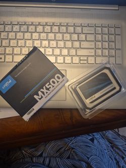 1TB Crucial MX500 (New)  2.5 inch Internal SSD