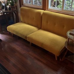 Yellow Couch Futon Folds To Day Bed 