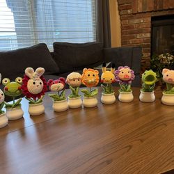 Hand Made Cartoon Characters 