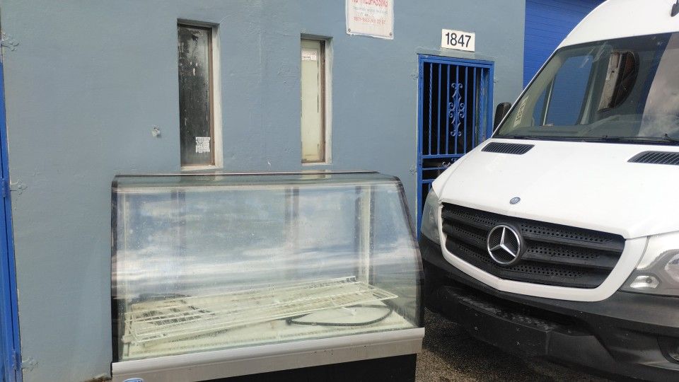 Glass Deli Case Bakery Refrigerated 60",All Products : American Fashion Style Bags On Sale