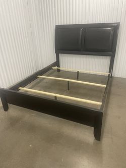 Queen Frame.
