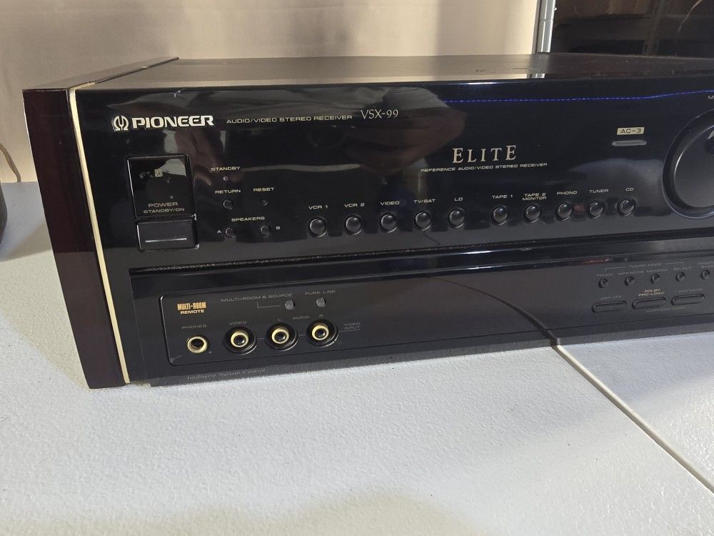 Pioneer Elite Reference VSX-99 Audio Video Stereo Cherry Wood Receiver Tested