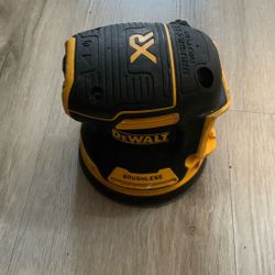 Dewalt XR Sander 