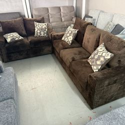 SOFÁ & LOVESEAT SILLONES 