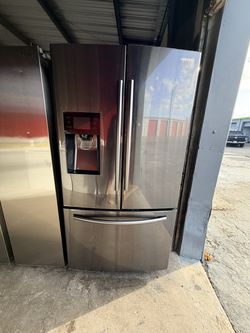 Samsung refrigerator black stainless steel 36 "width