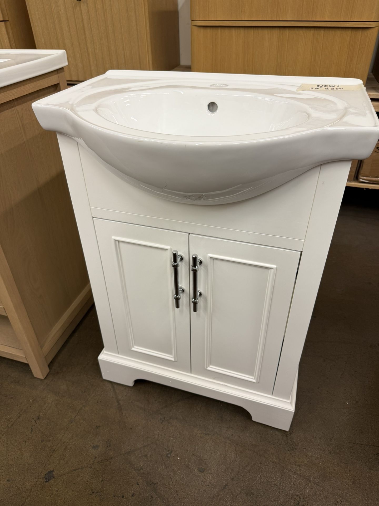24” Bathroom vanity