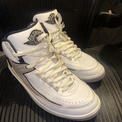 Jordan 2s 