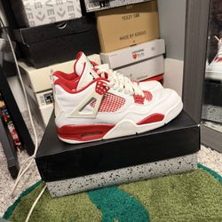 Jordan 4 