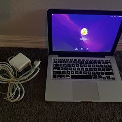 MacBook Pro 13” 2012 2.5Ghz i5 8GB RAM 256GB SSD