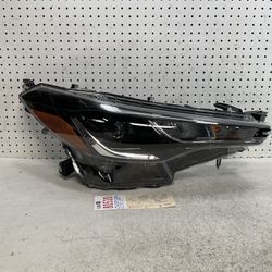 2022 2023 TOYOTA COROLLA CROSS RIGHT SIDE HEADLIGHT LAMP OEM 81110 0A230