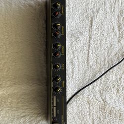 The item in the image is a U.S. Audio by Whirlwind MIX-5S Stereo Mixer