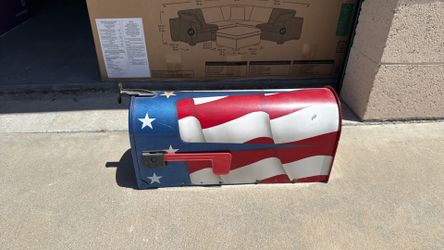 American Flag mailbox
