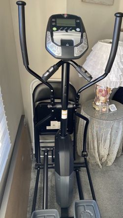 Schwinn 840 Elliptical for Sale in Laguna Beach CA OfferUp