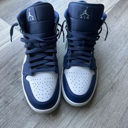 Jordan 1s_ Blue Mint_ Mids_ S:11m