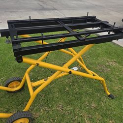 DEWALT MITER SAW STAND