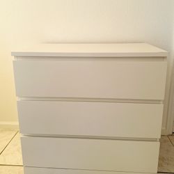 Dresser With Wall Anchor, White 