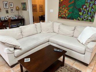 Nice Bench Style Sofa Set W/ Elect. Recliner 