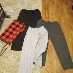 3 Large Sweatpants And 1 Pj Pant 