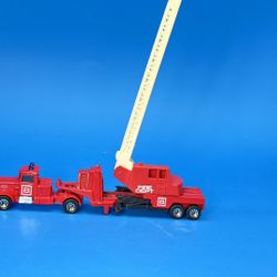 1984 Matchbox Peterbilt Convoy Fire Engine 1/80 Die-Cast Semi-Trailer Truck