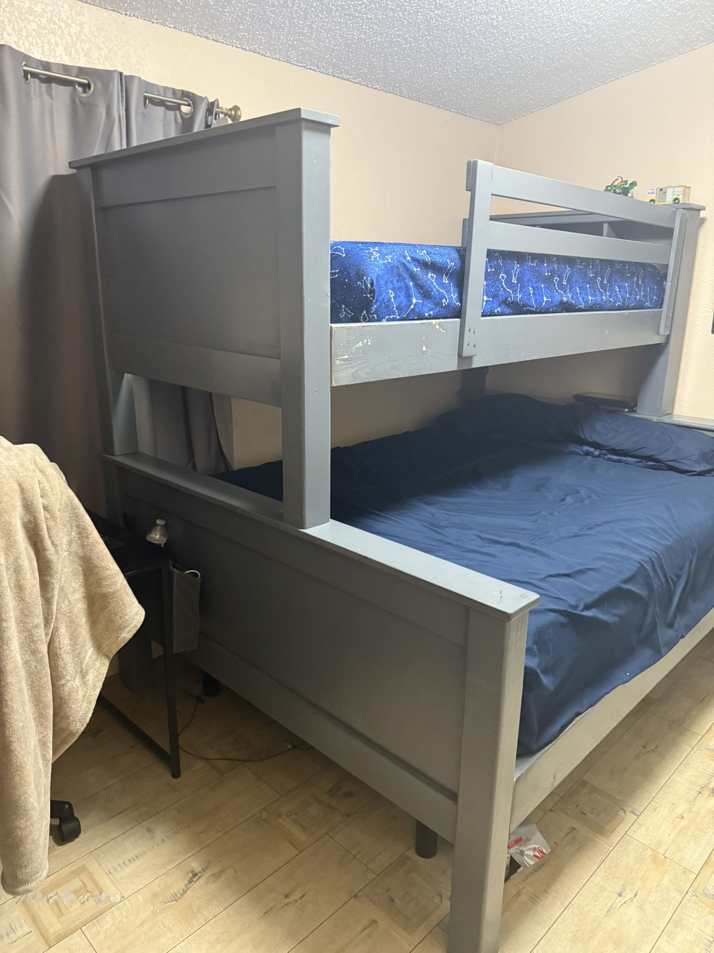 Bunk Bed With Out Matresses